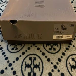 Jennifer Lopez, Blingy Blush heals